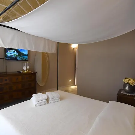 Laura - Luxury 2* Gallipoli