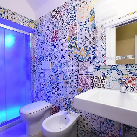 Laura - Luxury Bed & Breakfast Gallipoli