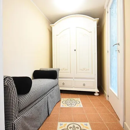 Laura - Luxury 3* Gallipoli