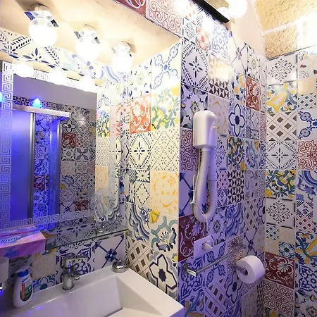 Laura - Luxury Bed & Breakfast Gallipoli