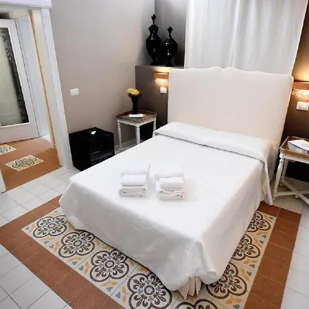 Laura - Luxury Gallipoli