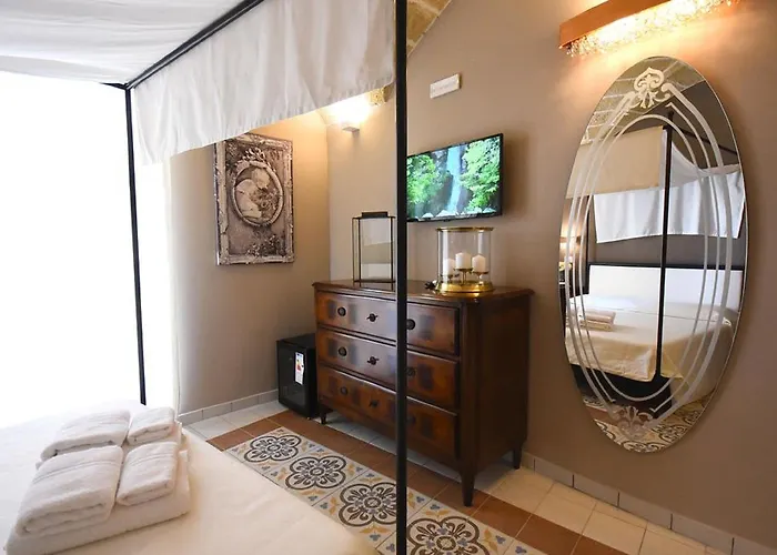 Bed & Breakfast Laura - Luxury Gallipoli