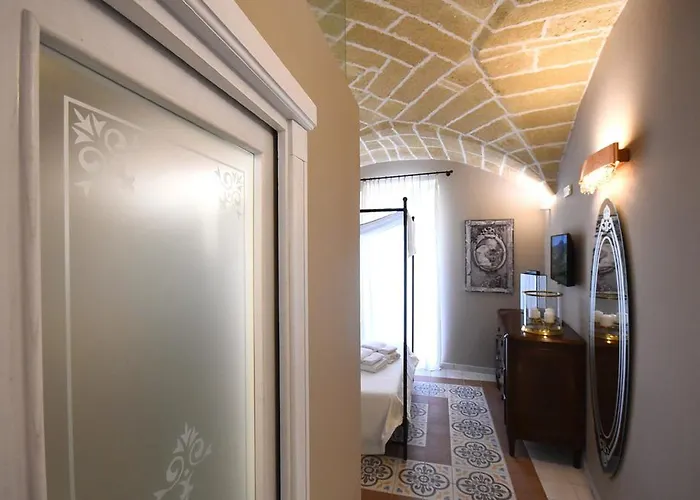 Laura - Luxury Gallipolli