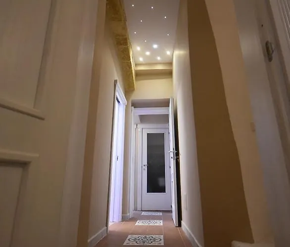 Laura - Luxury גאליפולי